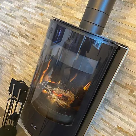 Ghjuvan - Sea, Mountain & Вилла