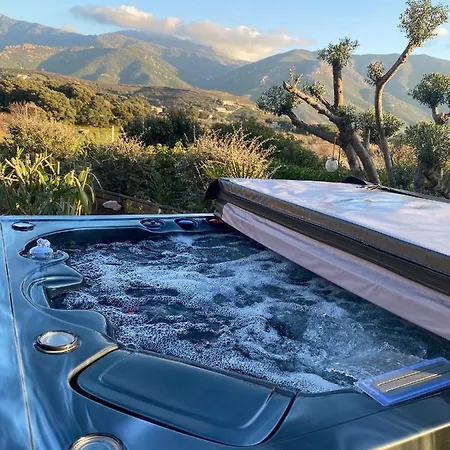 Ghjuvan - Sea, Mountain & Вилла