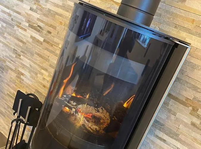 Ghjuvan - Sea, Mountain & Villa